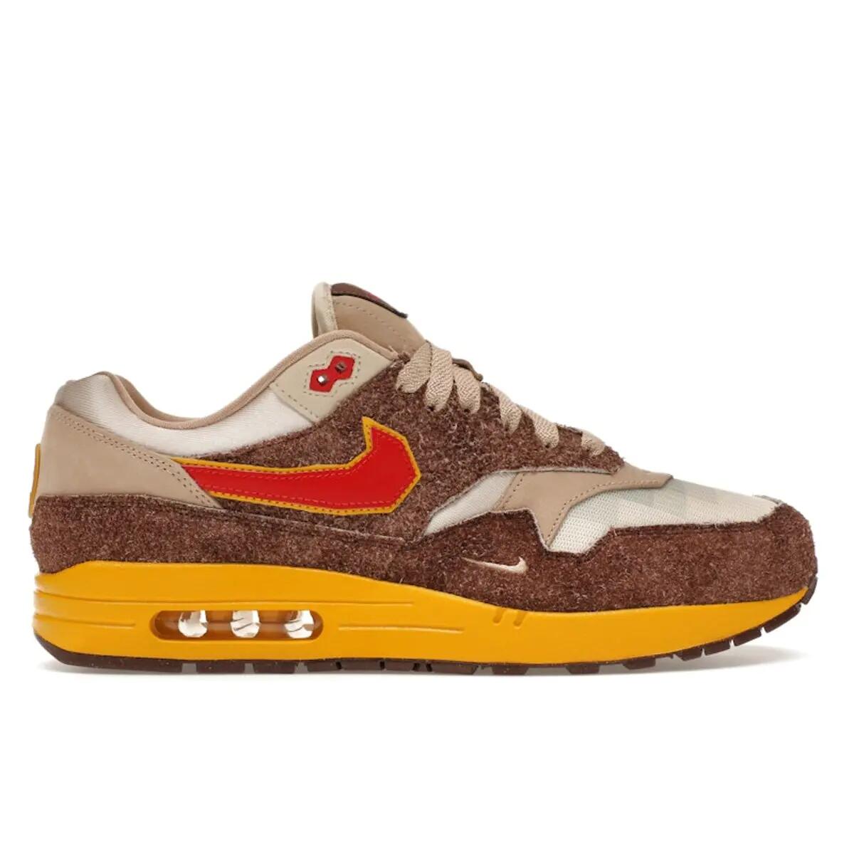 NIKE picture