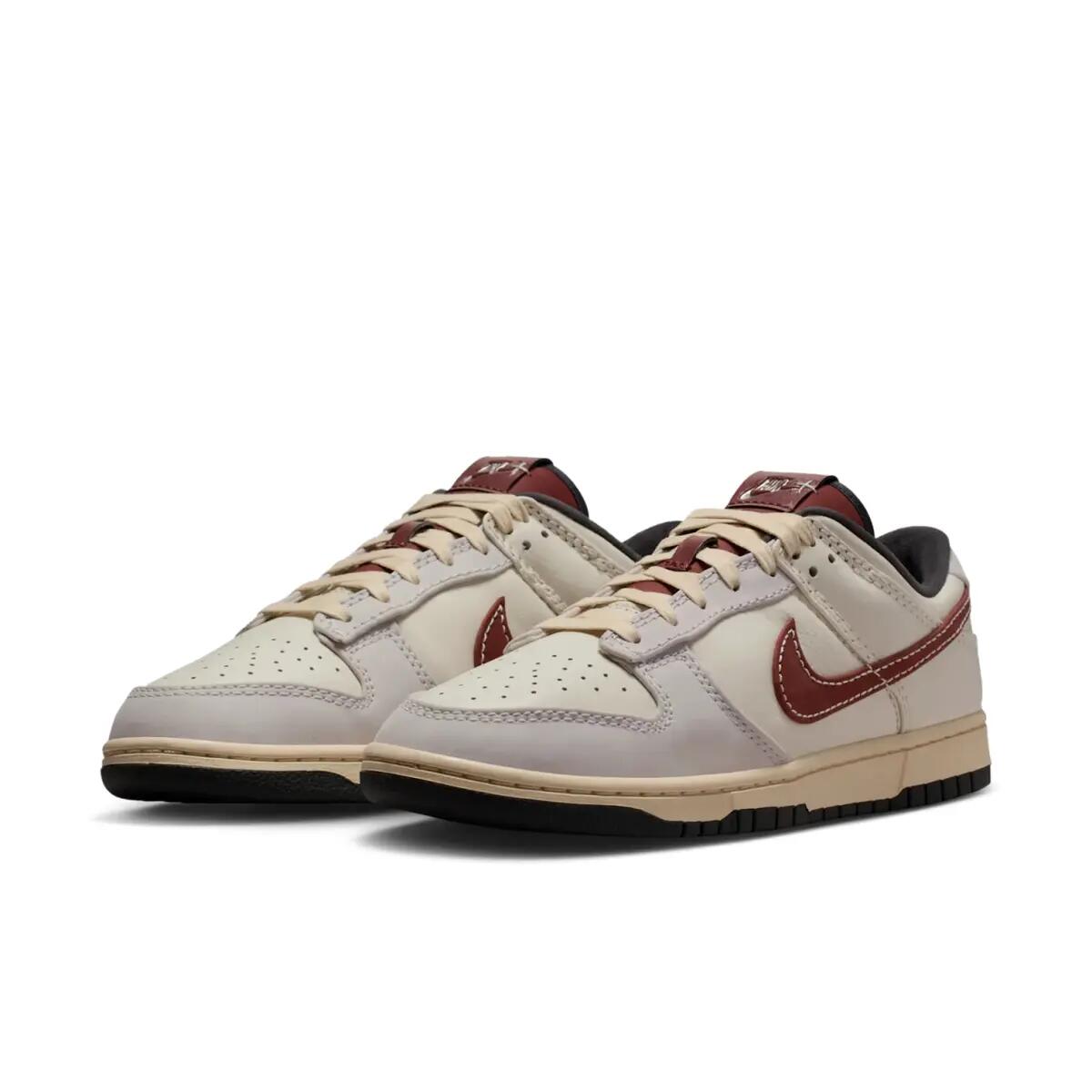 Nike Dunk Low Dark Pony Soft Pearl 2/6