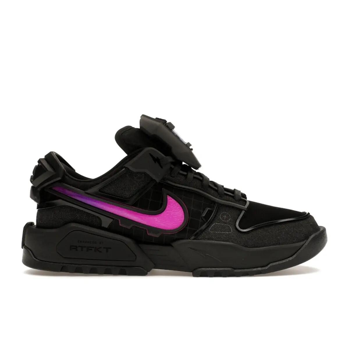 NIKE picture
