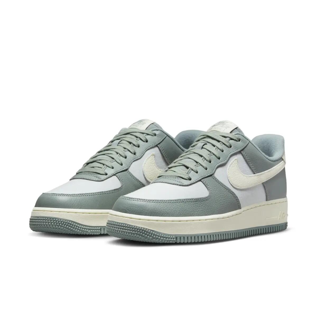 Nike Air Force 1 Low '07 LX Mica Green Coconut Milk 5/6