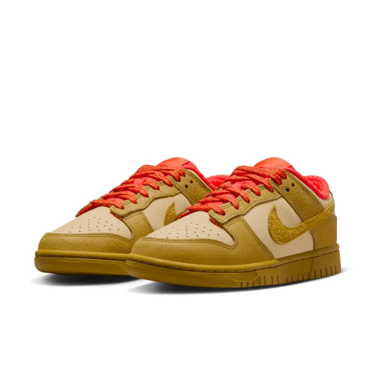Nike Dunk Low Bronzine Sesame Picante Red (Women's) 4/6