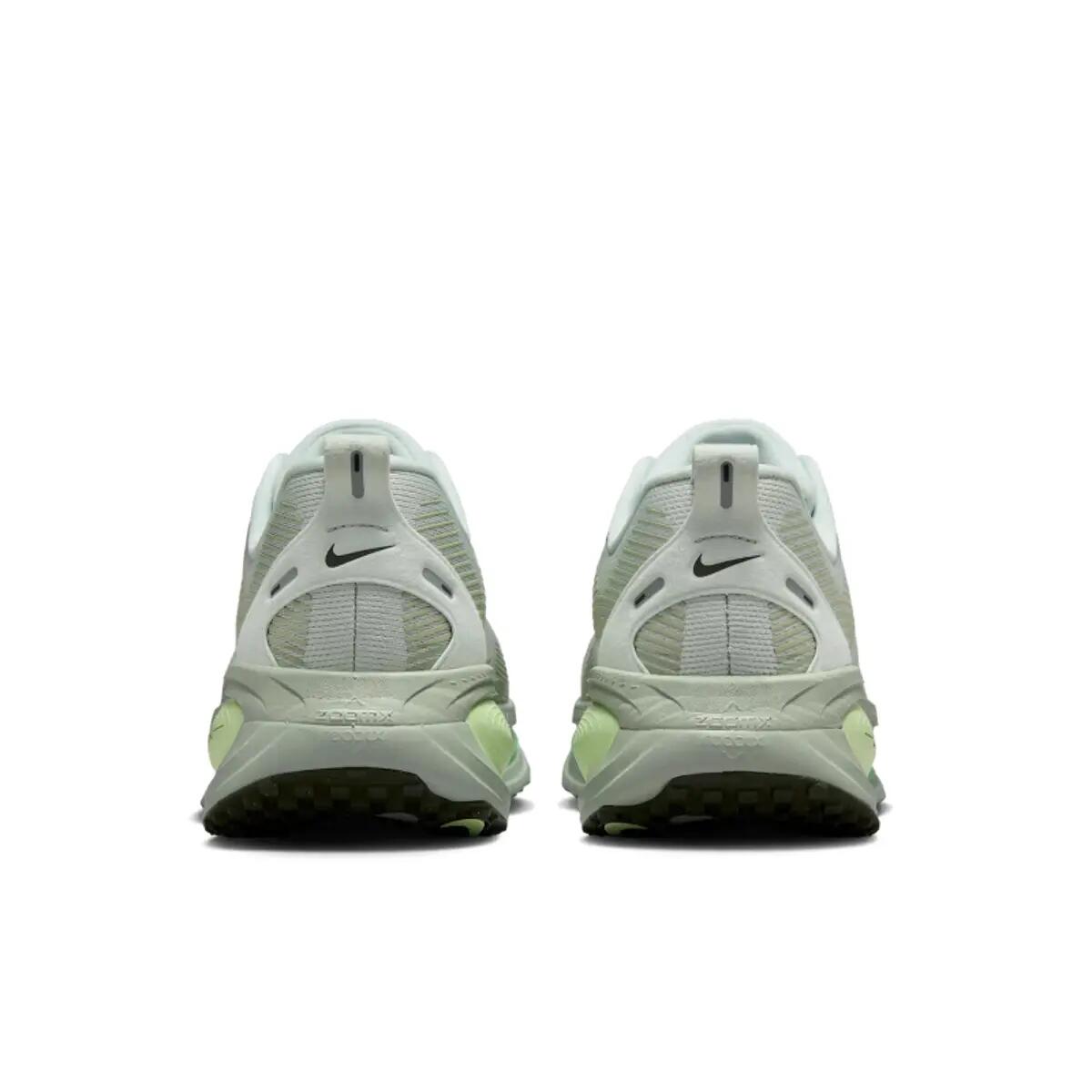 Nike Vomero 18 Light Silver Barely Volt Dusty Olive College Grey 5/6