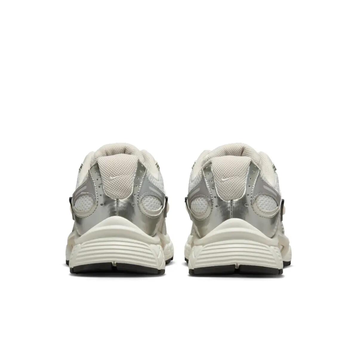 Nike V5 RNR Sail Light Orewood Brown (Women's) 6/6