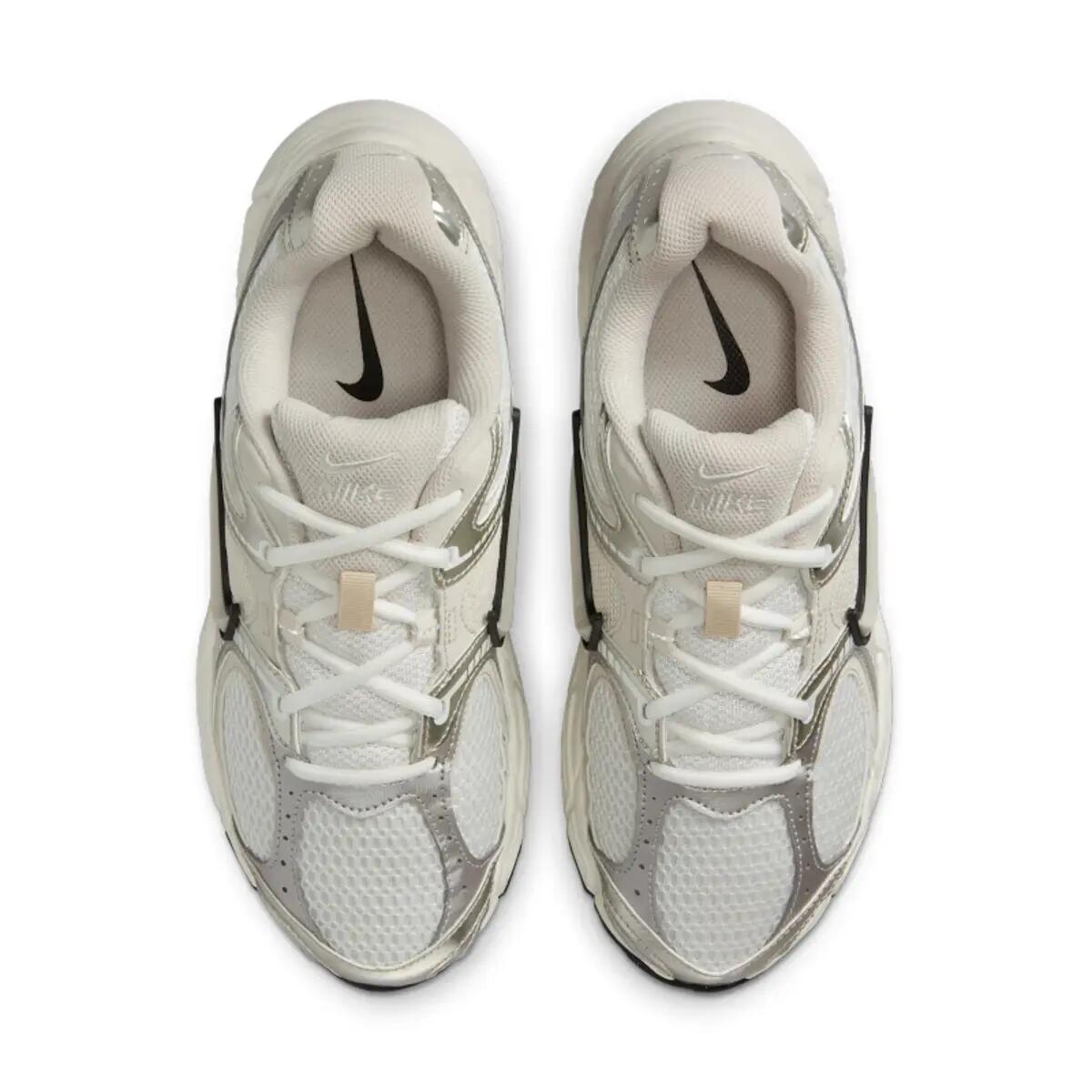 Nike V5 RNR Sail Light Orewood Brown (Women's) 5/6