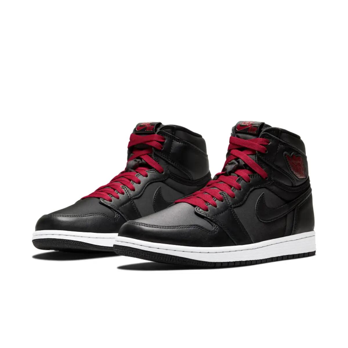Air Jordan 1 Retro High Black Gym Red Black 4/6