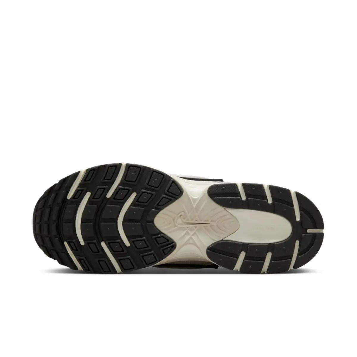 Nike V5 RNR Sail Light Orewood Brown (Women's) 3/6
