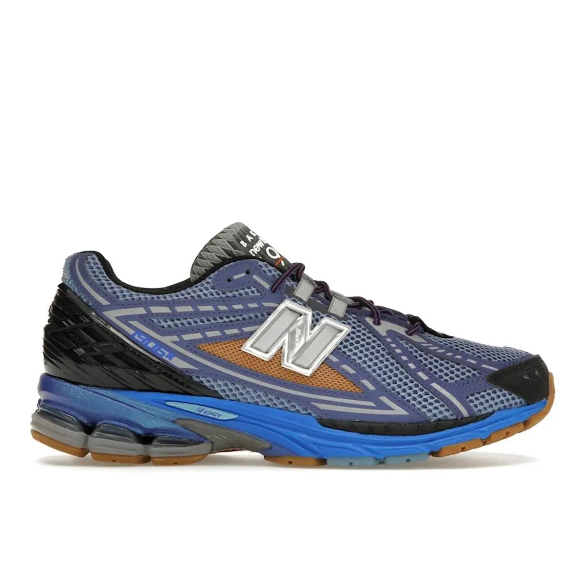 NEW BALANCE picture
