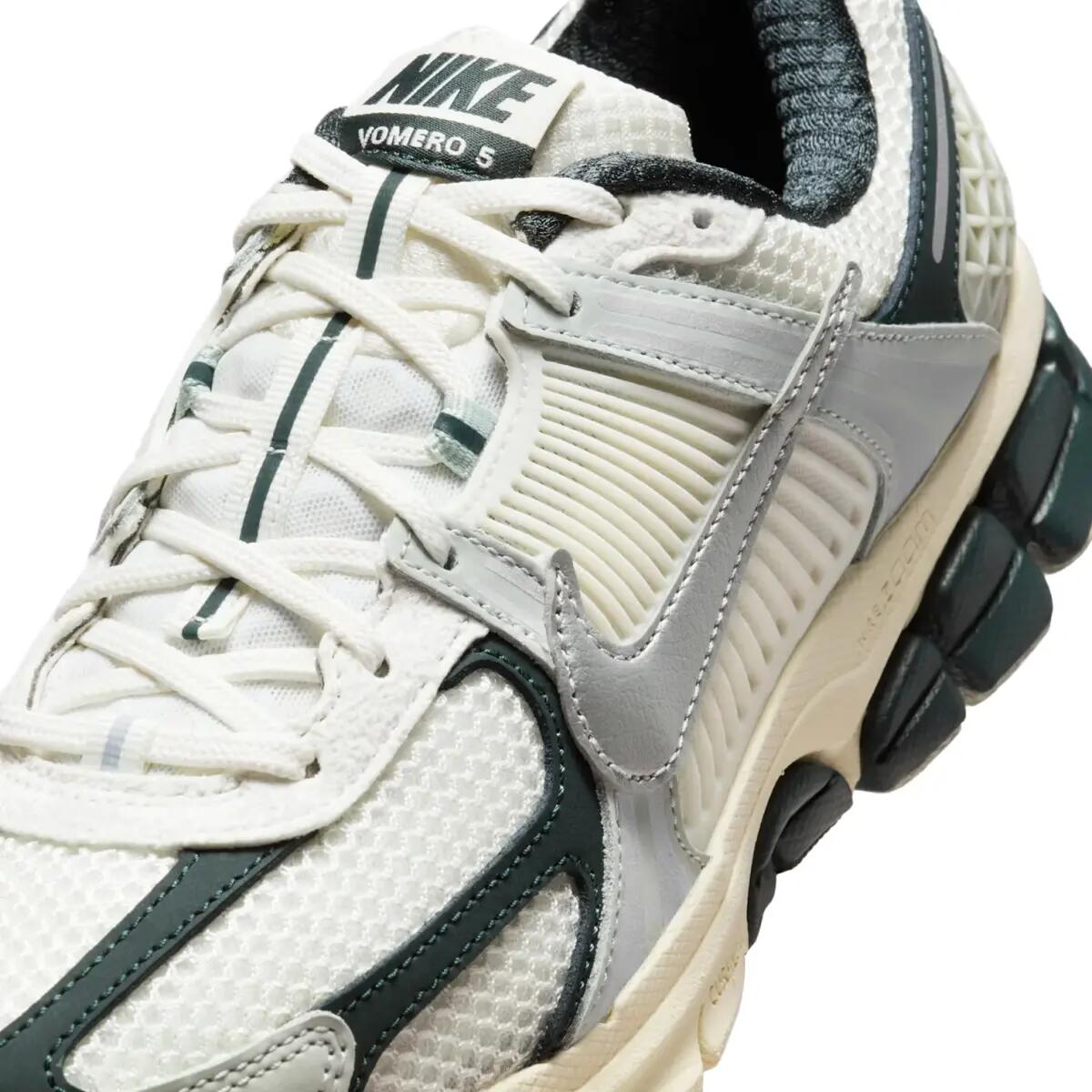 Nike Zoom Vomero 5 Light Silver Seaweed (Women's) 5/6