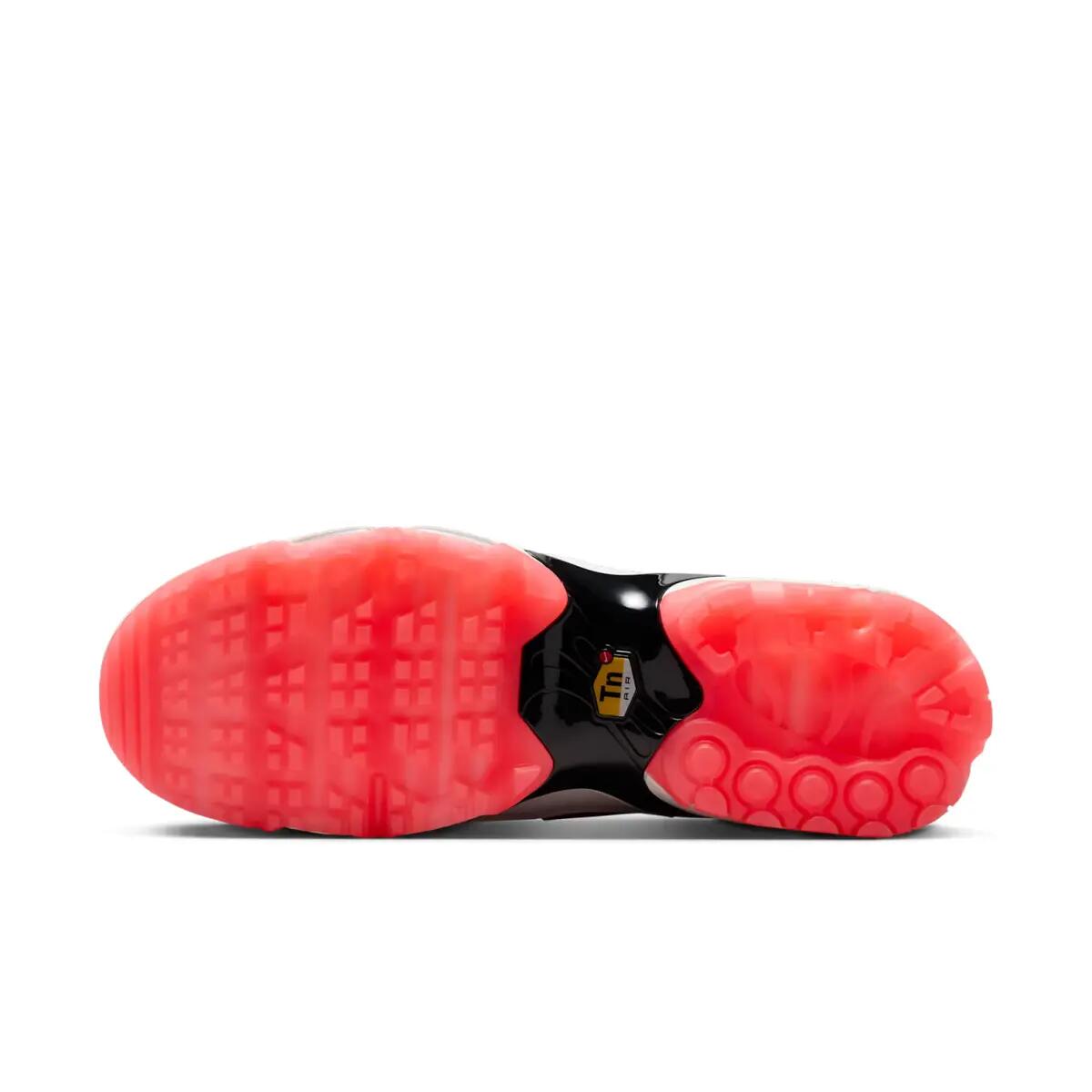 Nike Air Max Plus Golf The Masters Augusta Azaleas 2/6