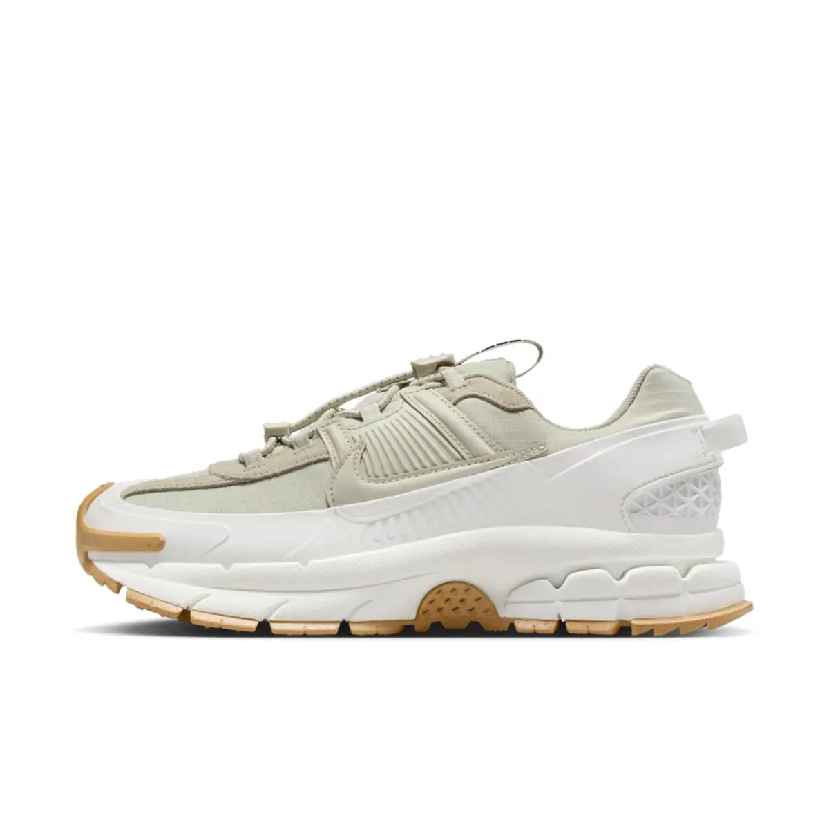 Nike Zoom Vomero 5 Roam Sail Light Stone Gum (Women's) 3/6