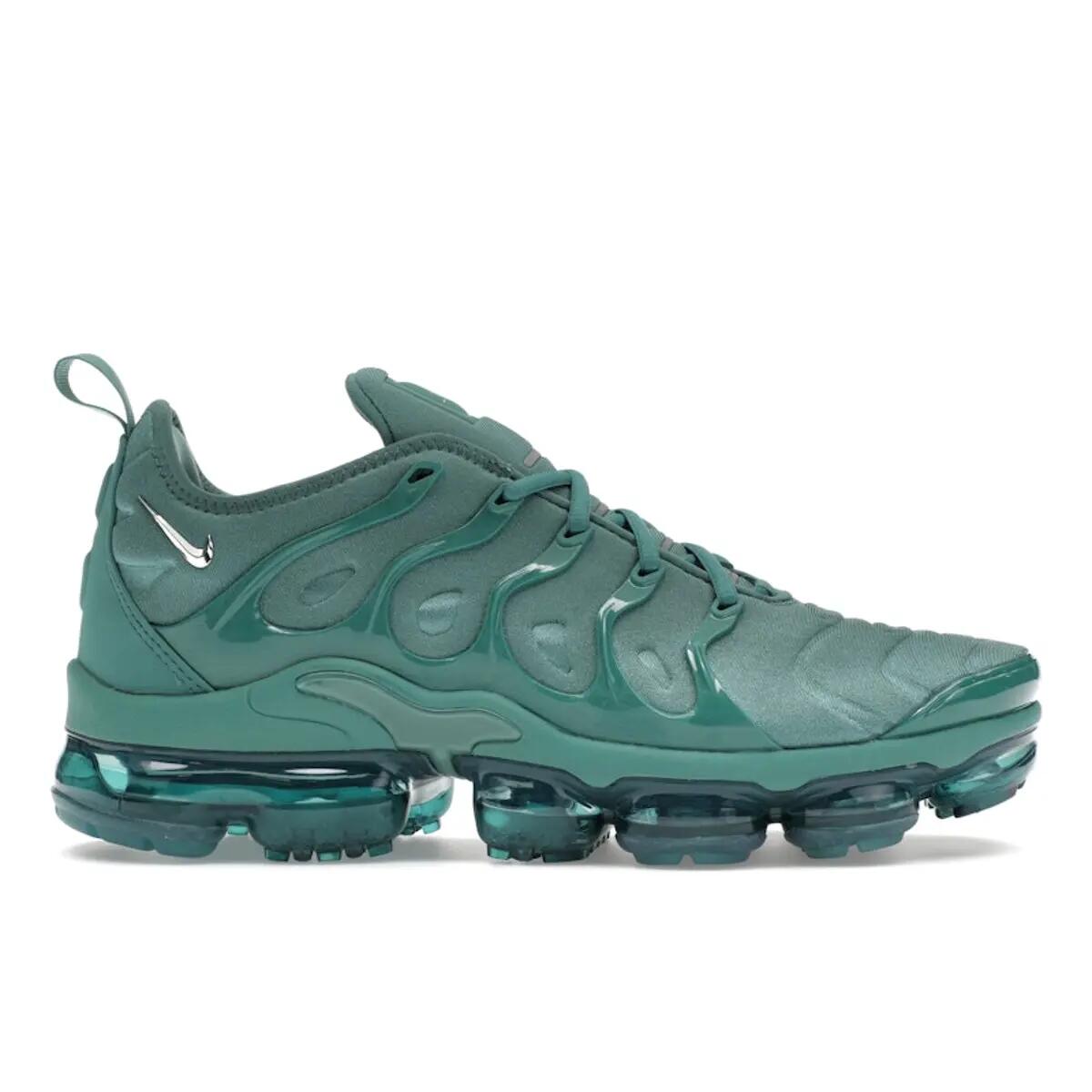 NIKE picture