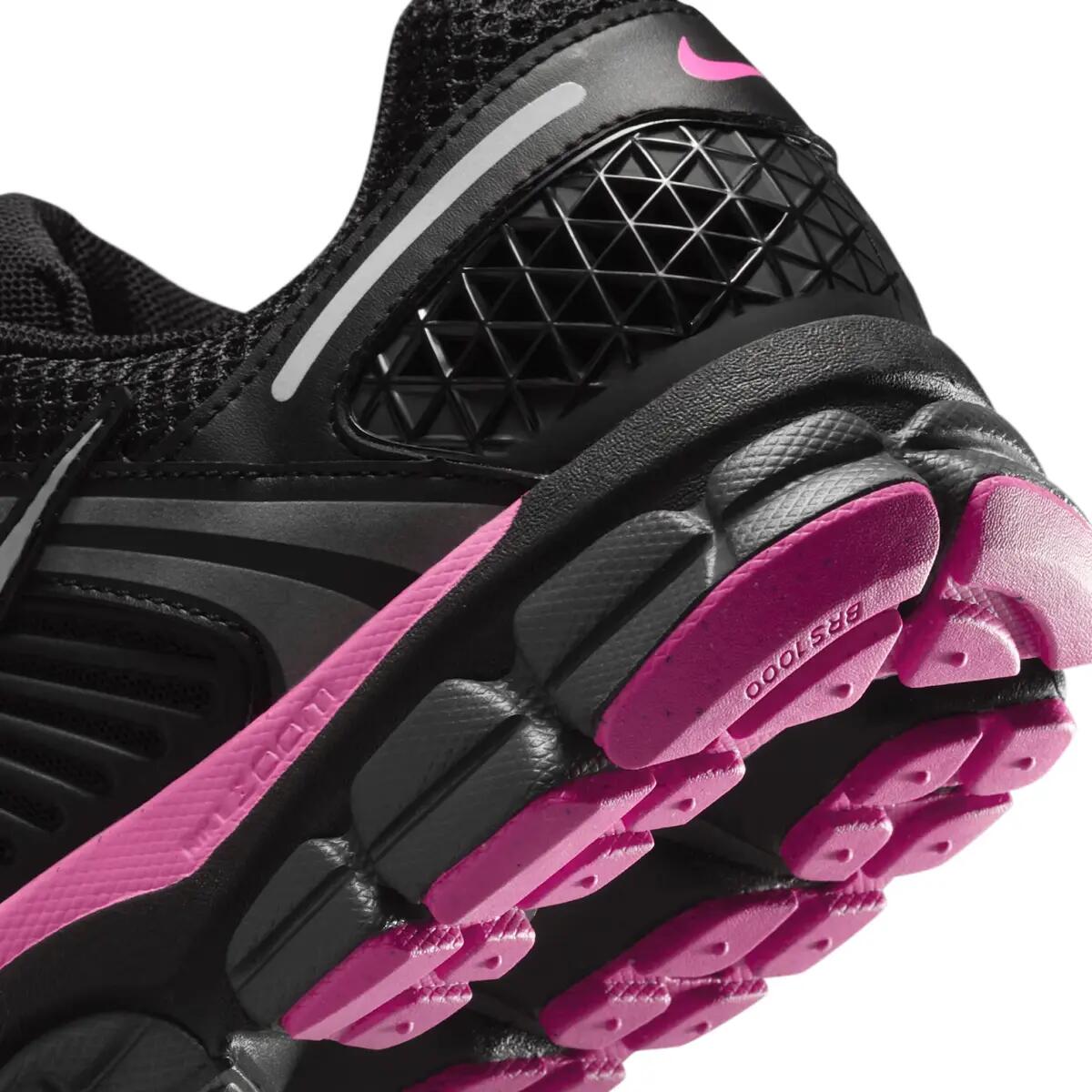 Nike Zoom Vomero 5 Black Pink Blast 5/6