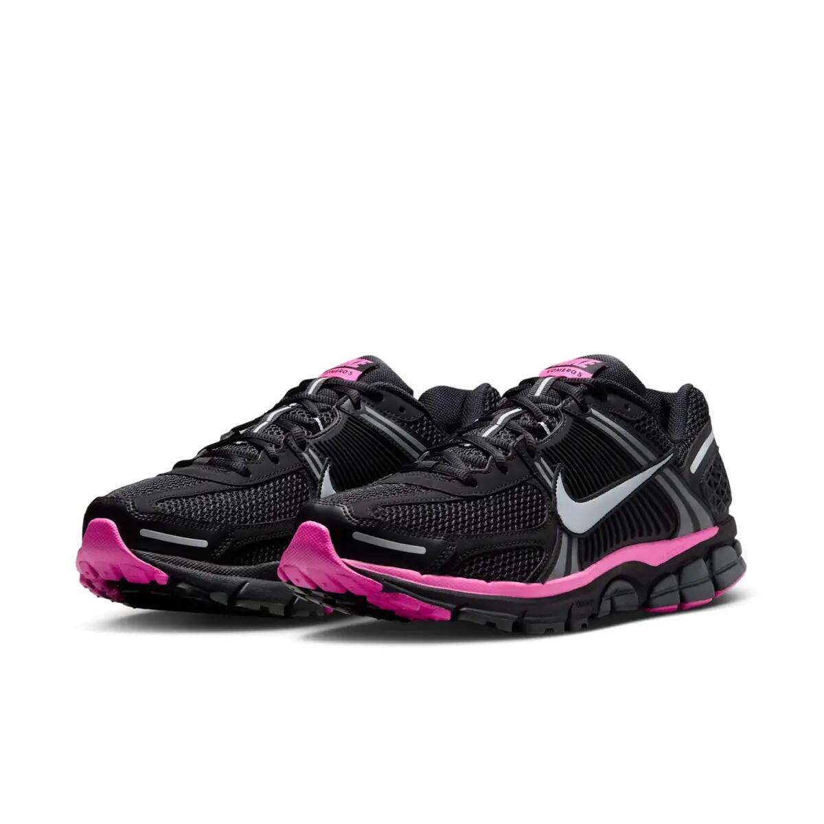 Nike Zoom Vomero 5 Black Pink Blast 4/6