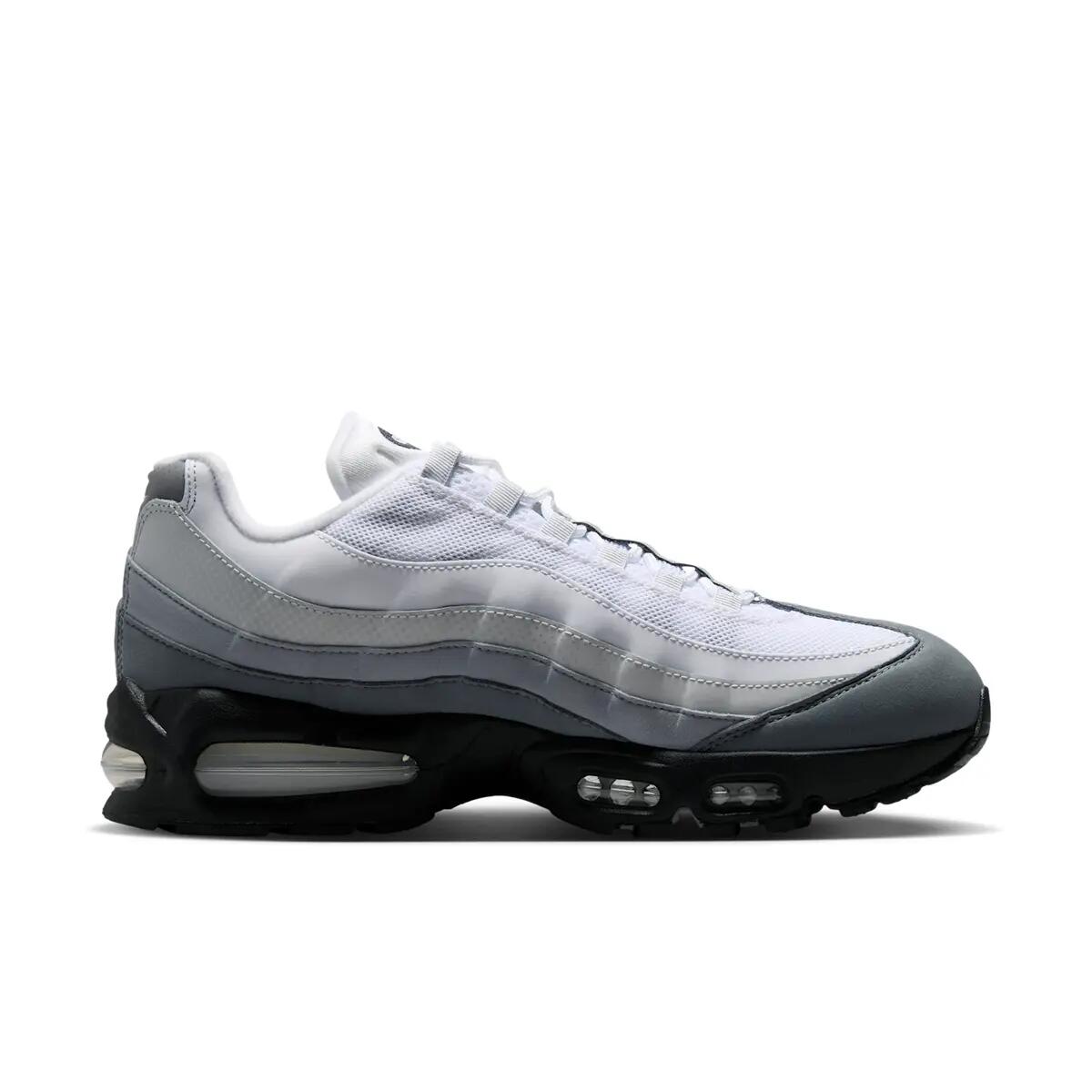 NIKE picture