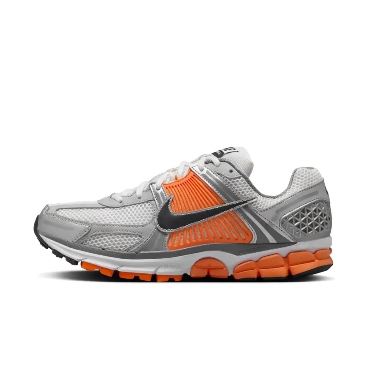 Nike Zoom Vomero 5 Platinum Tint Safety Orange 3/6