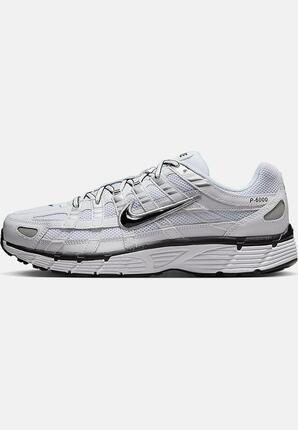 Chaussures universel hommes Nike P6000