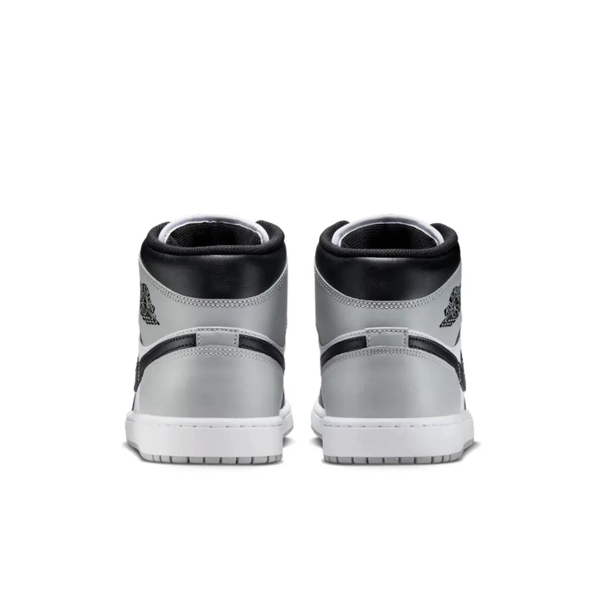 Air Jordan 1 Mid Barons 6/6