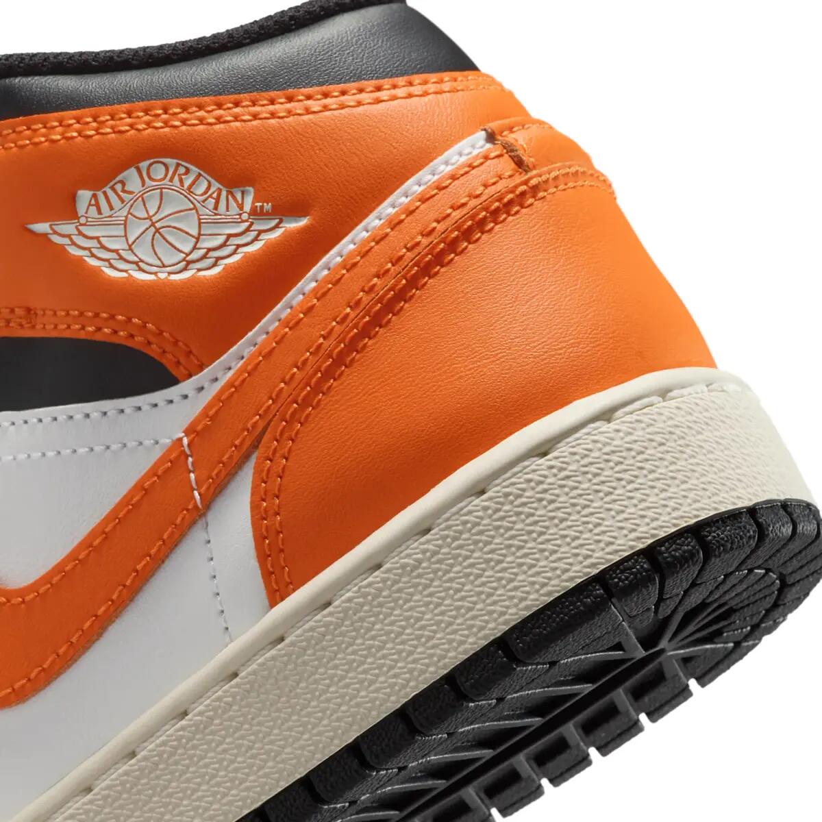 Jordan 1 Mid Black Toe Starfish (GS) 6/6