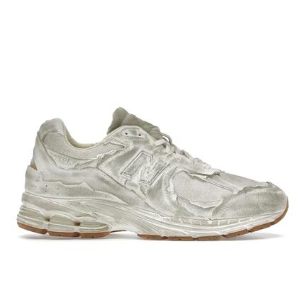New Balance 2002R Protection Pack Distressed