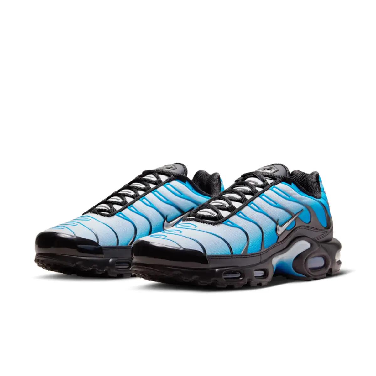 Unisex - Running - Shoes - Air Max Plus - Gradient blue/black metallic. 5/6