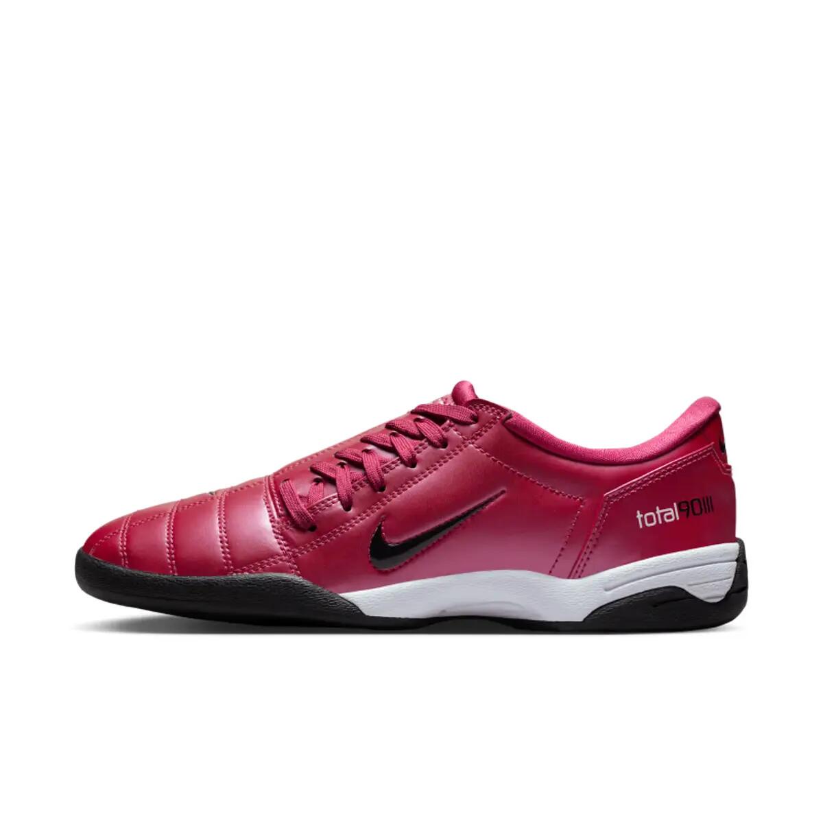 Nike Total 90 3 Sweet Beet (Women's) 2/6