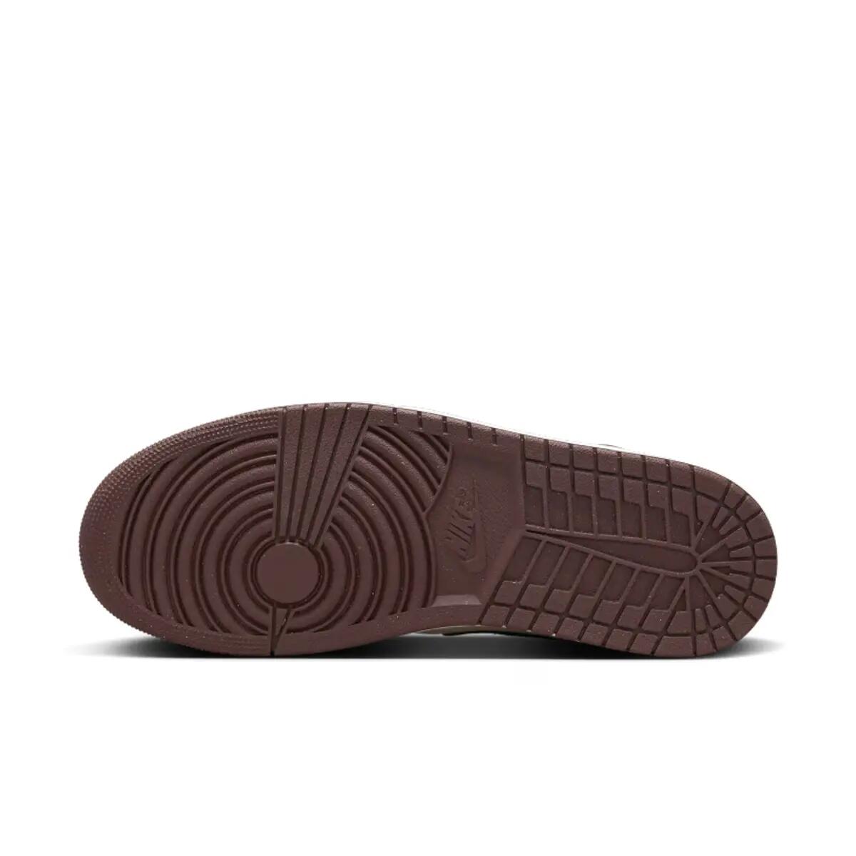 Air Jordan 1 Mid SE Paris Ymca 2/6