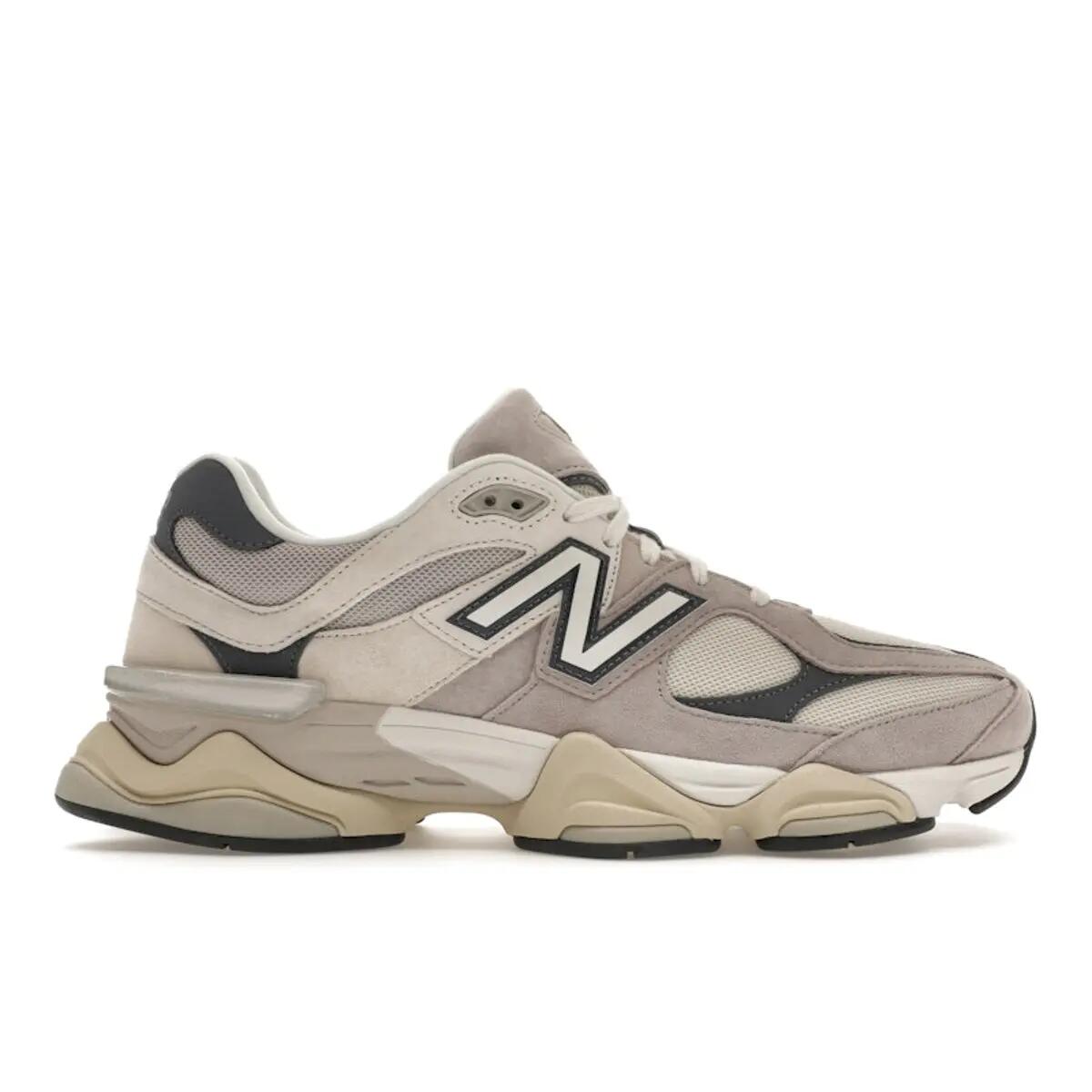 NEW BALANCE picture