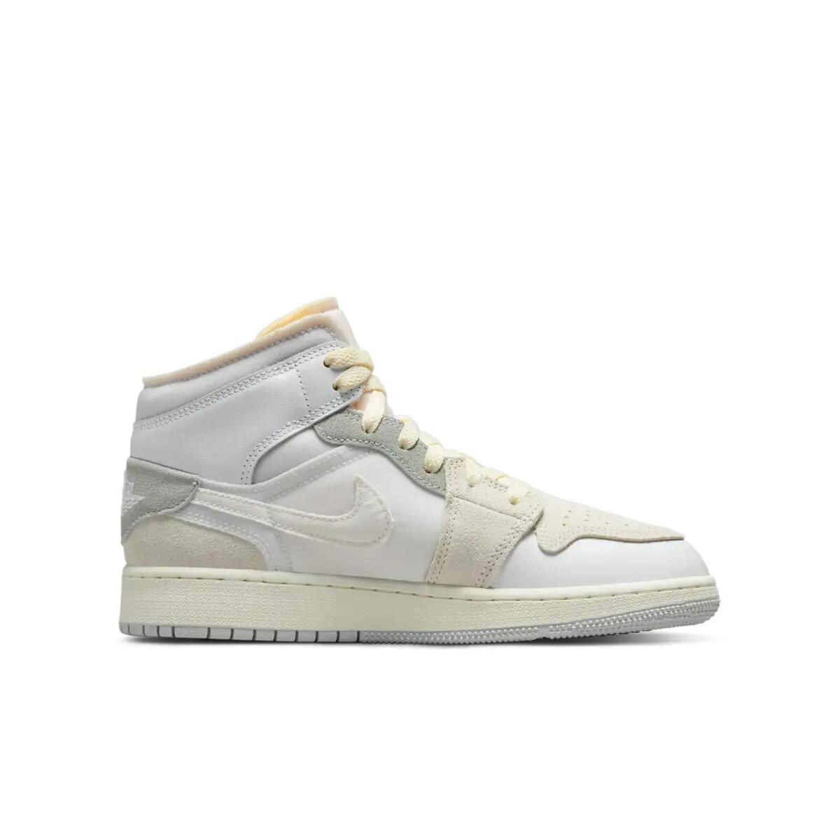 Jordan 1 Mid SE Craft Inside Out White Grey (GS) 2/6