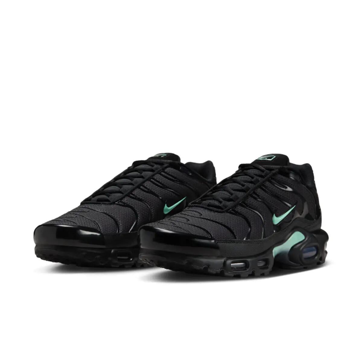 Nike Air Max Plus Black Mint Green 5/6