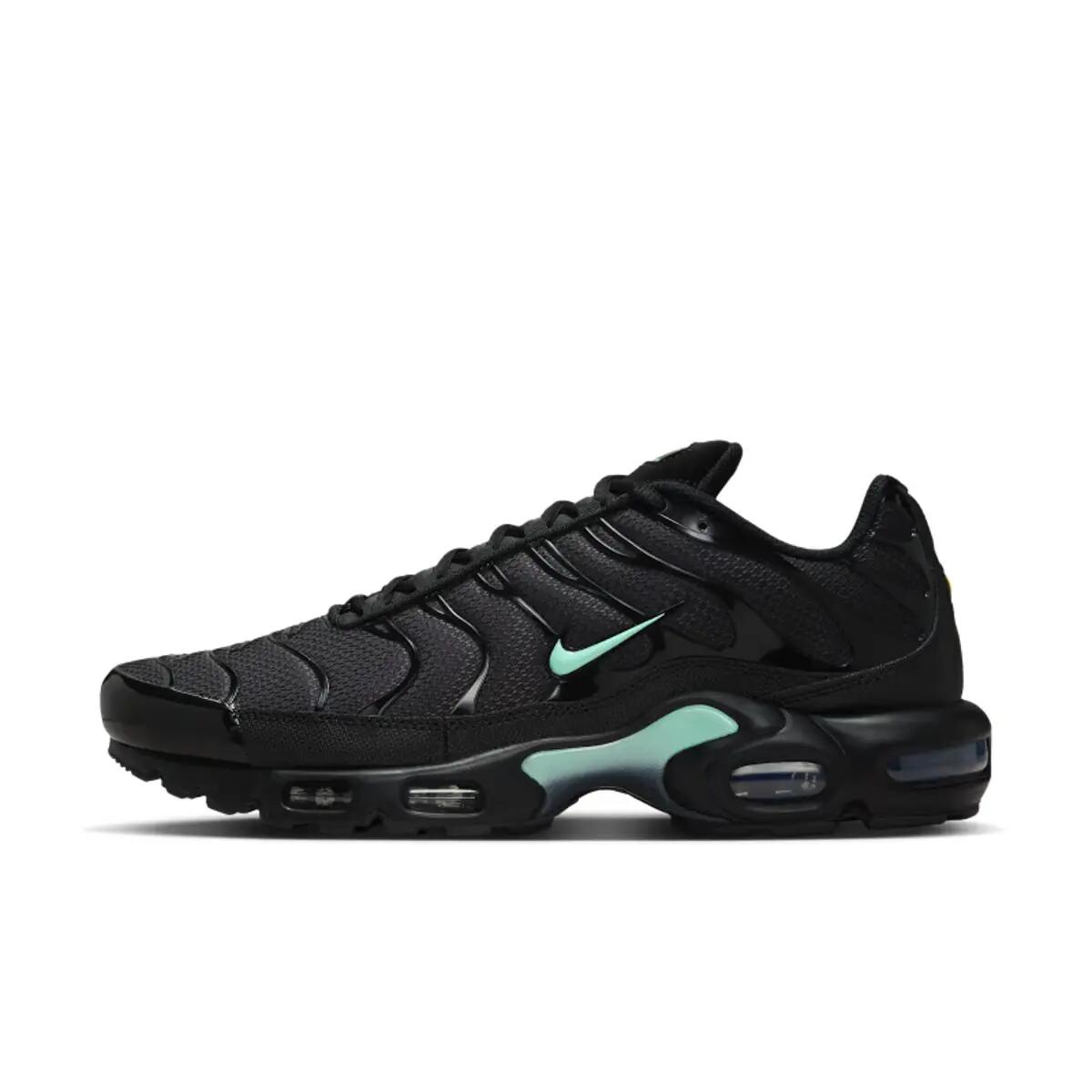 Nike Air Max Plus Black Mint Green 3/6