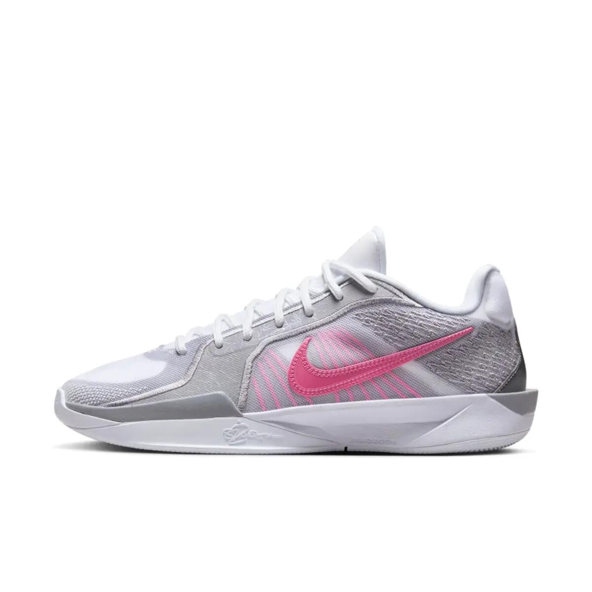 Nike Sabrina 2 Lily (Women's) 3/6