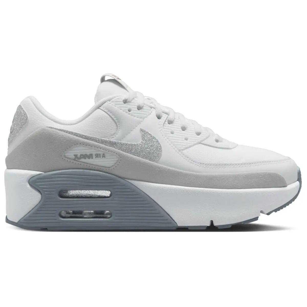 NIKE picture