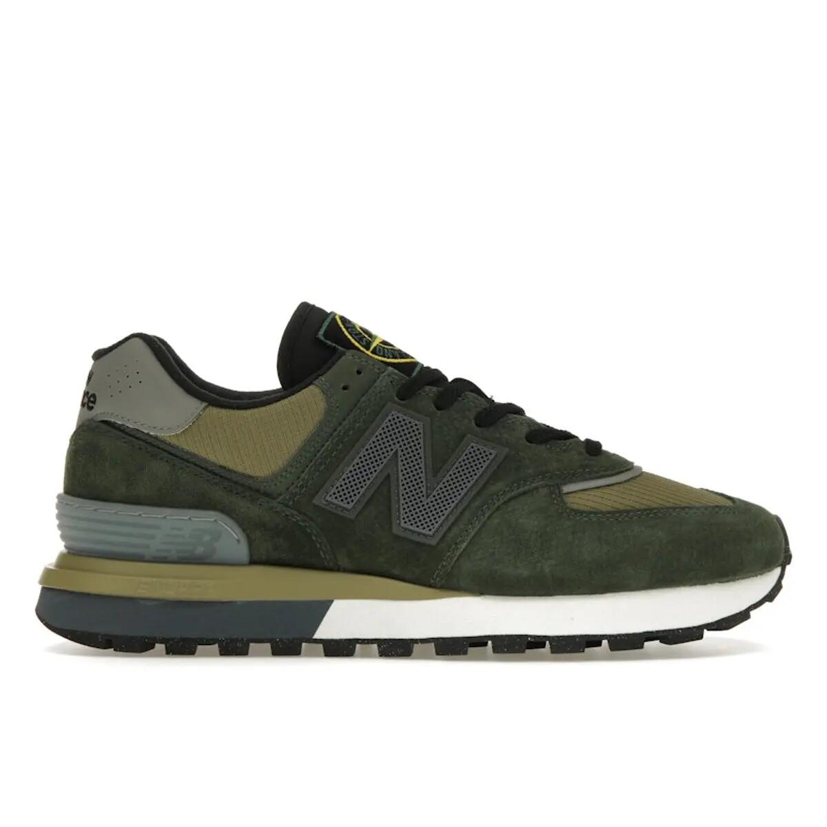 NEW BALANCE picture
