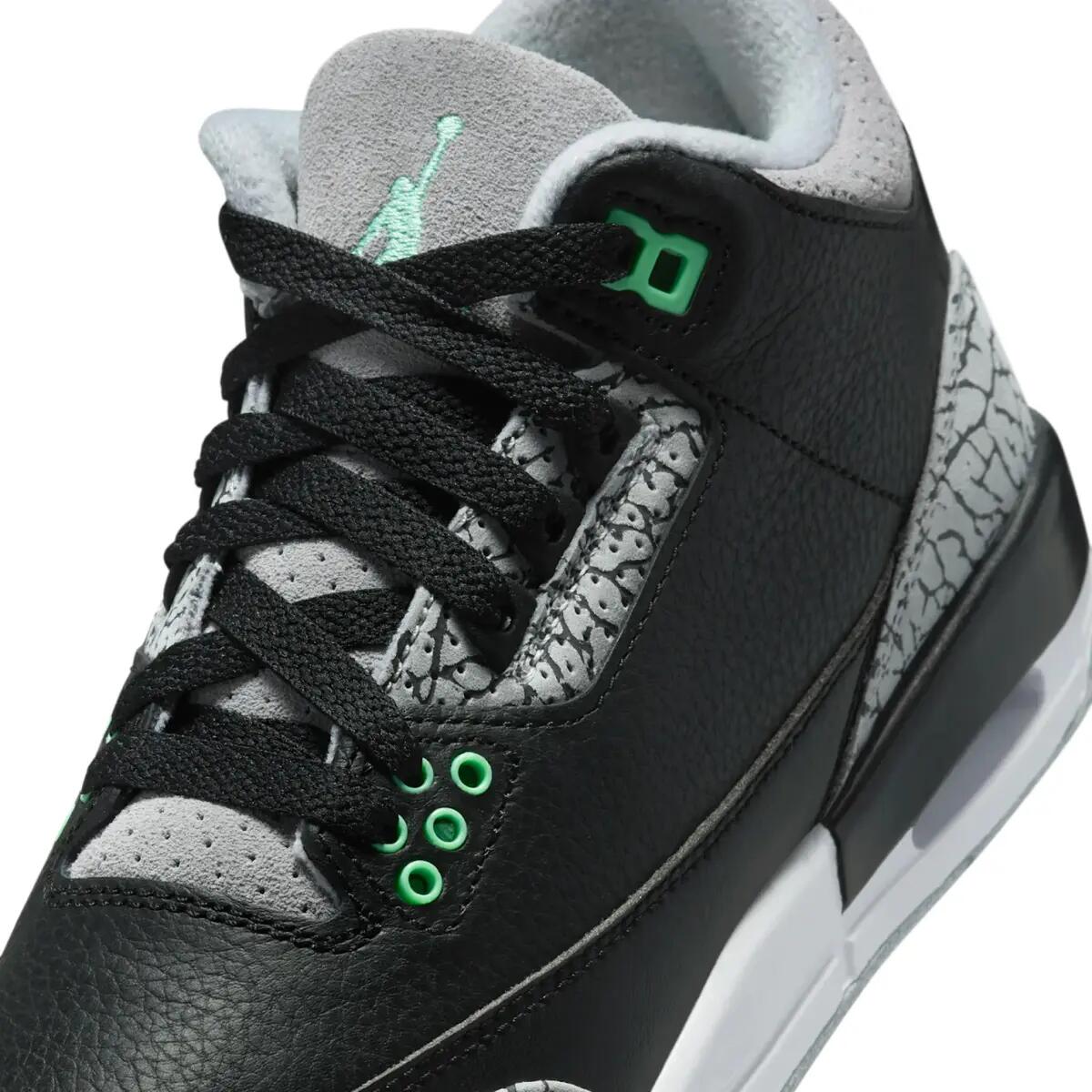 Jordan 3 Retro Green Glow (GS) 6/6