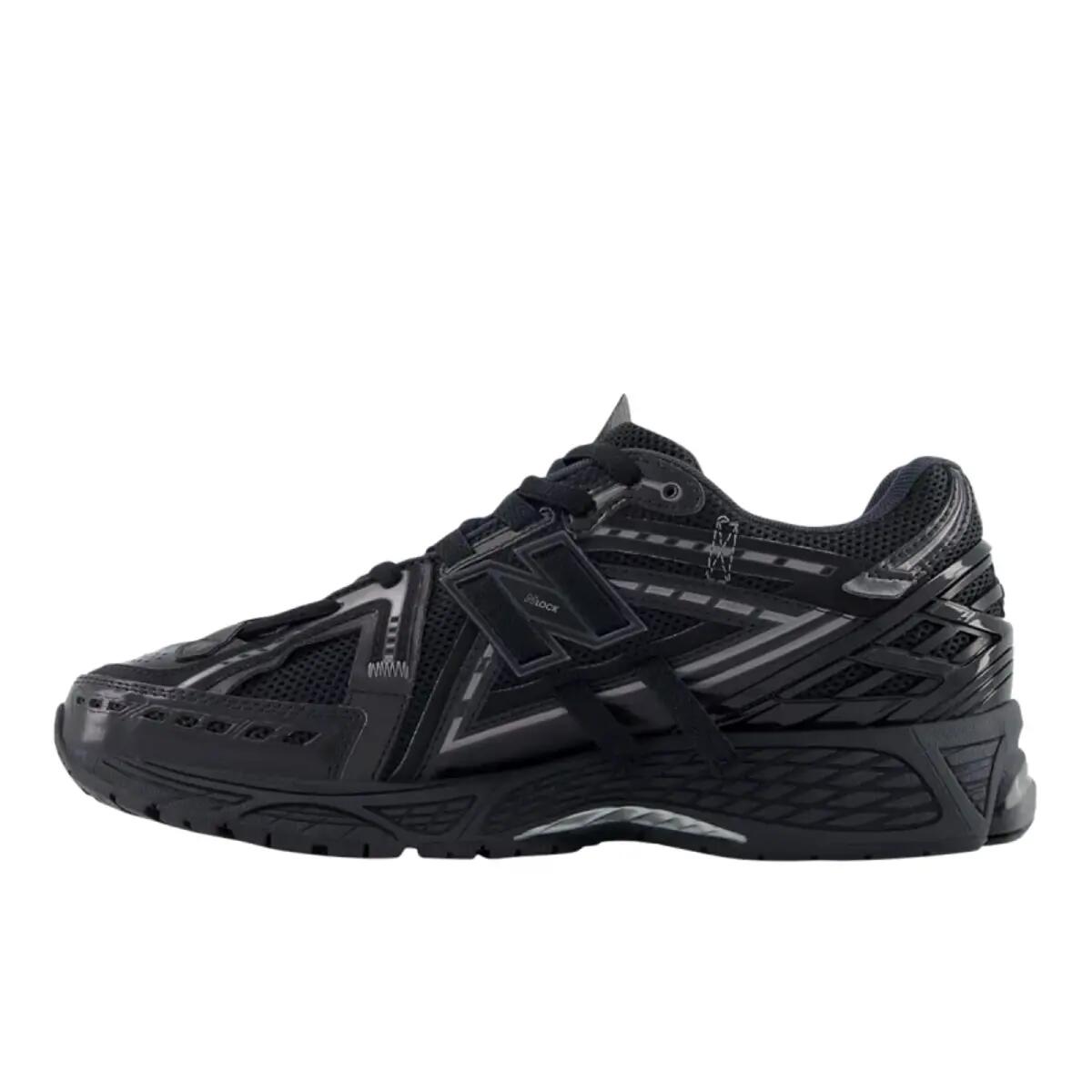 New Balance 1906a Black 3/6