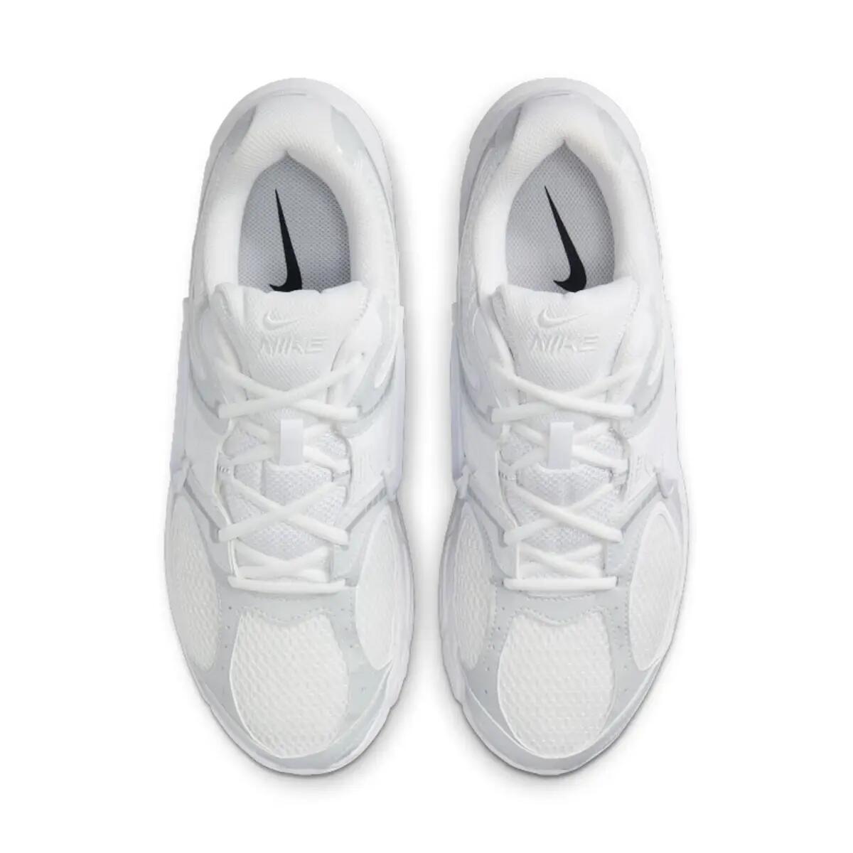 Nike V5 RNR White Black Metallic Silver 5/6