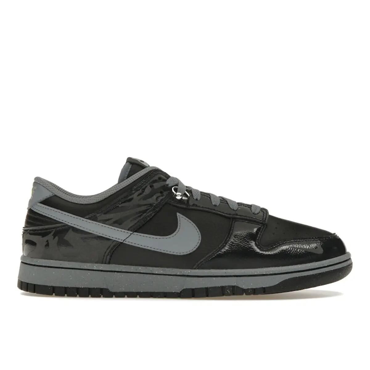 NIKE picture