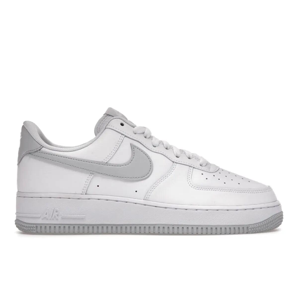 NIKE picture