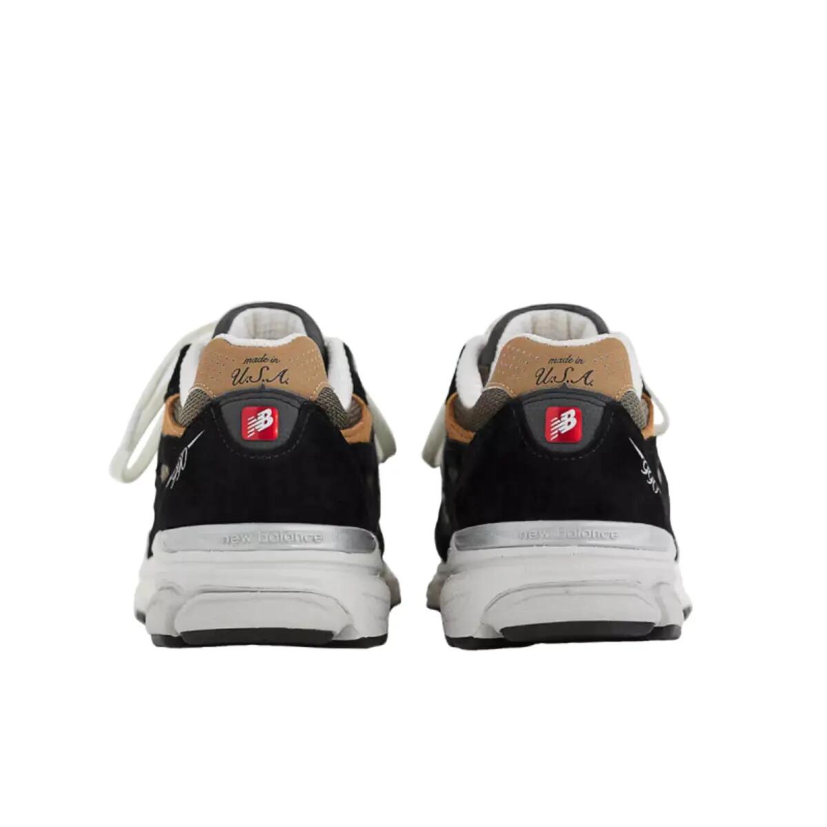 New Balance 990v3 MiUSA Black Tan 2/6