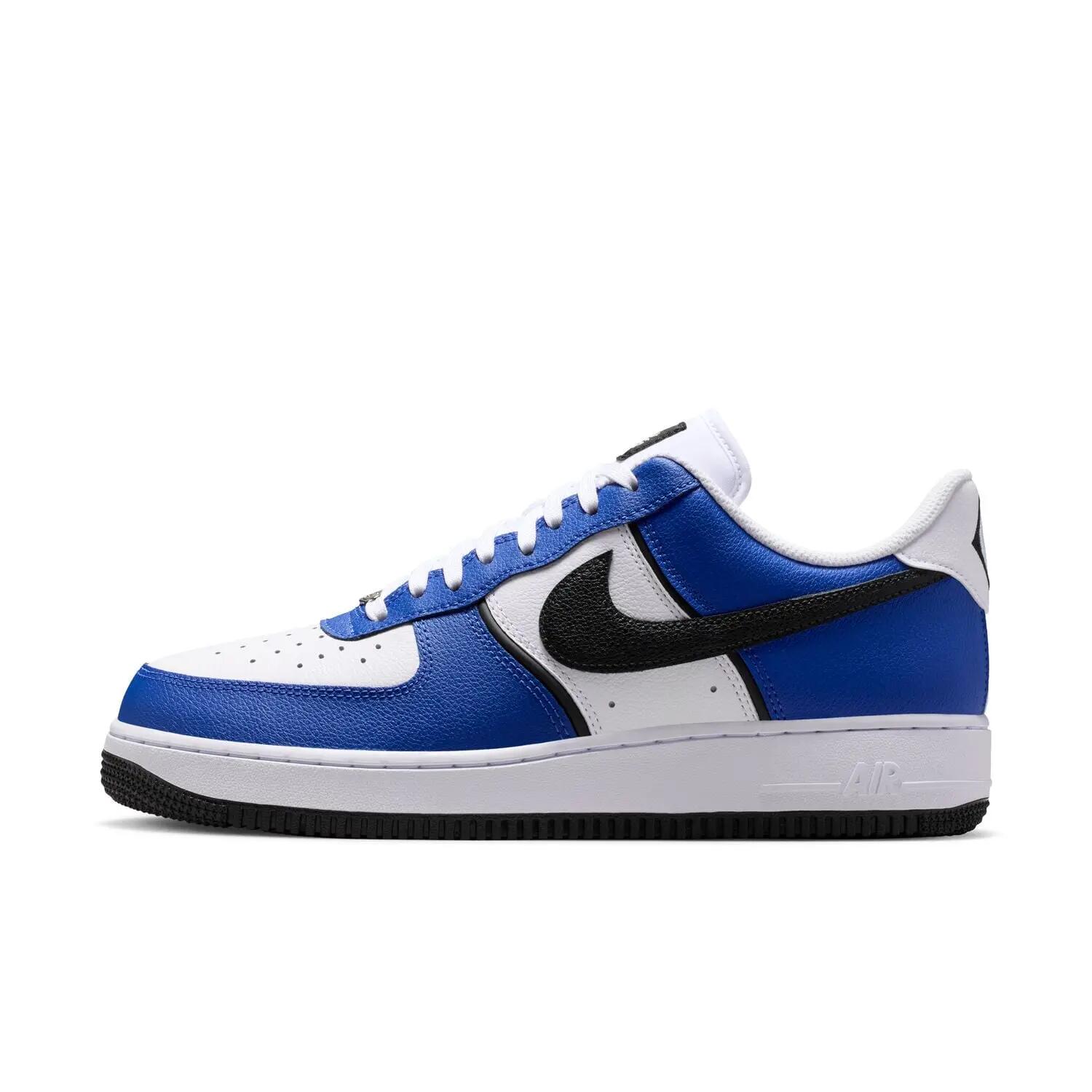 NIKE picture