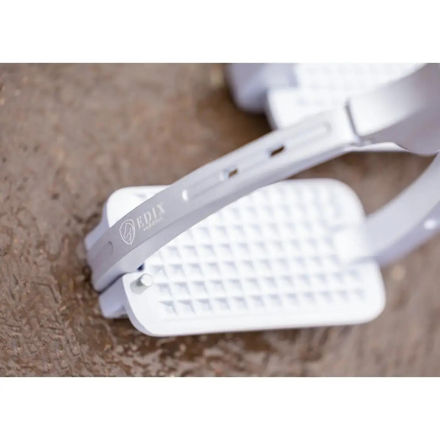 Étriers de sécurité d'équitation Edix Saddles Nox 2/2