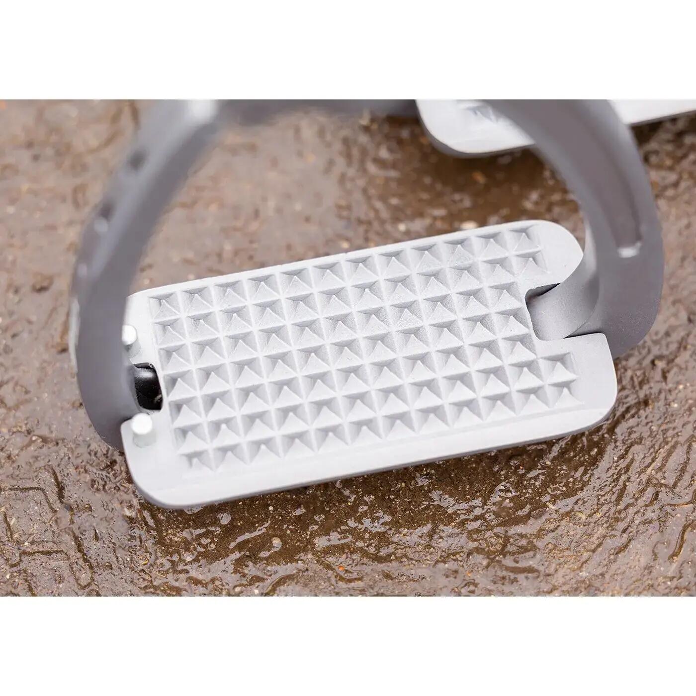 Étriers de sécurité d'équitation Edix Saddles Nox 2/2