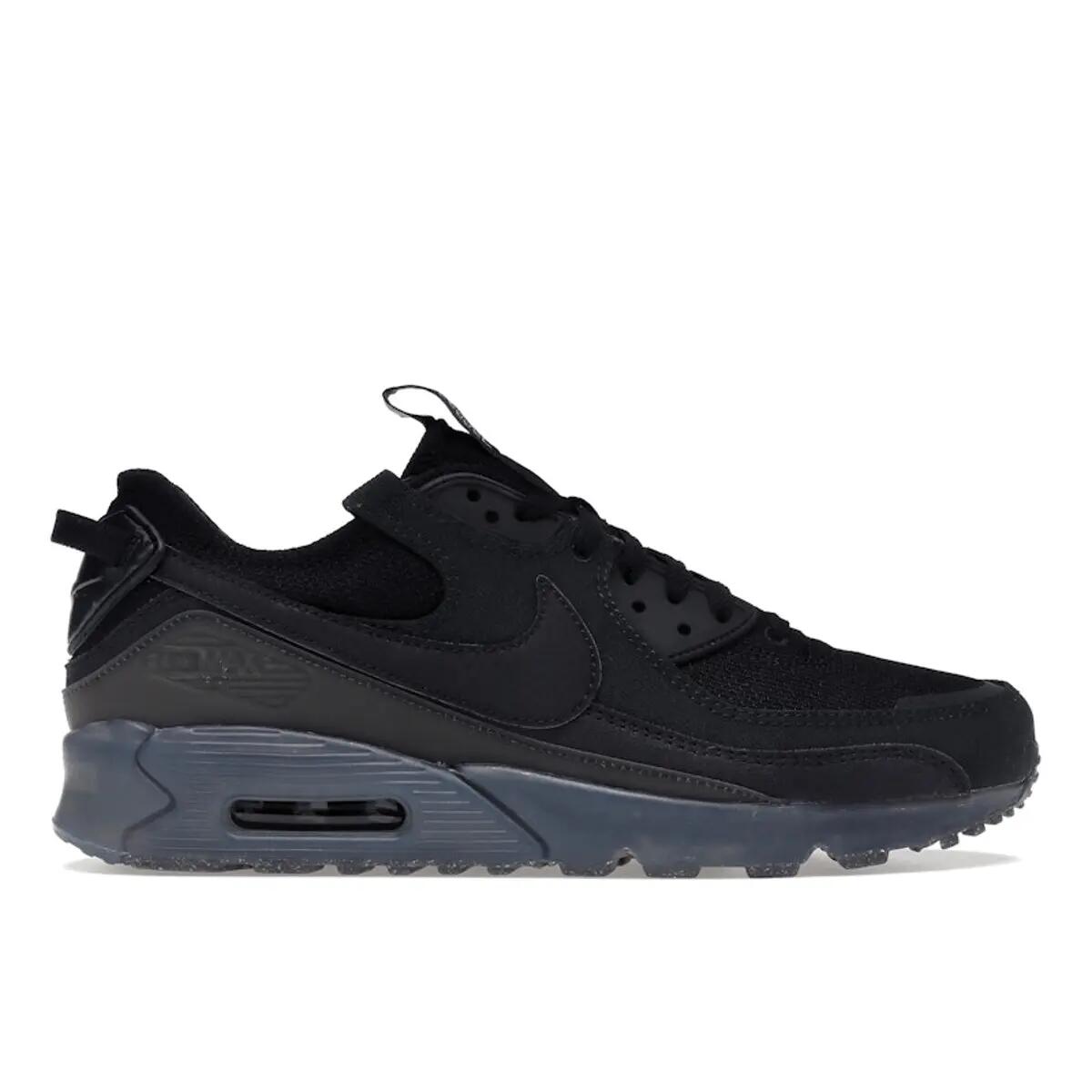 NIKE picture