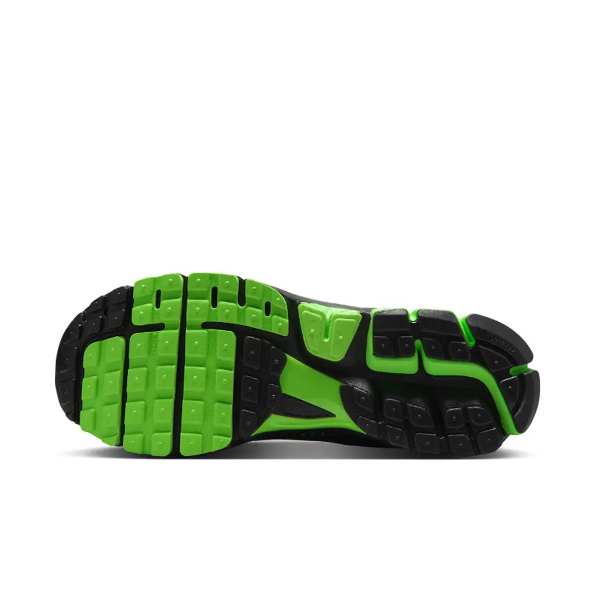 Nike Zoom Vomero 5 Metallic Pewter Green Strike 3/6