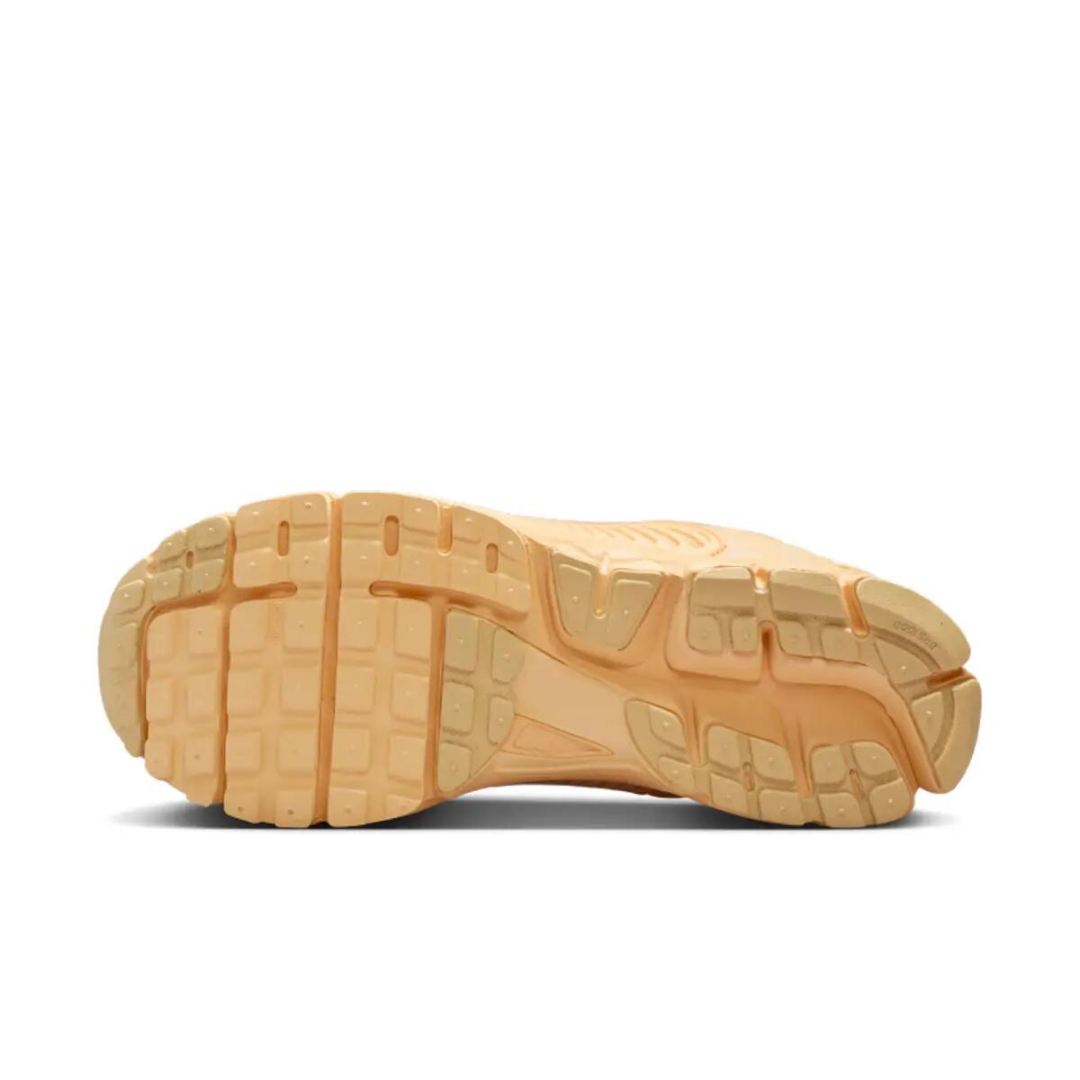 Nike Zoom Vomero 5 Celestial Gold 3/6