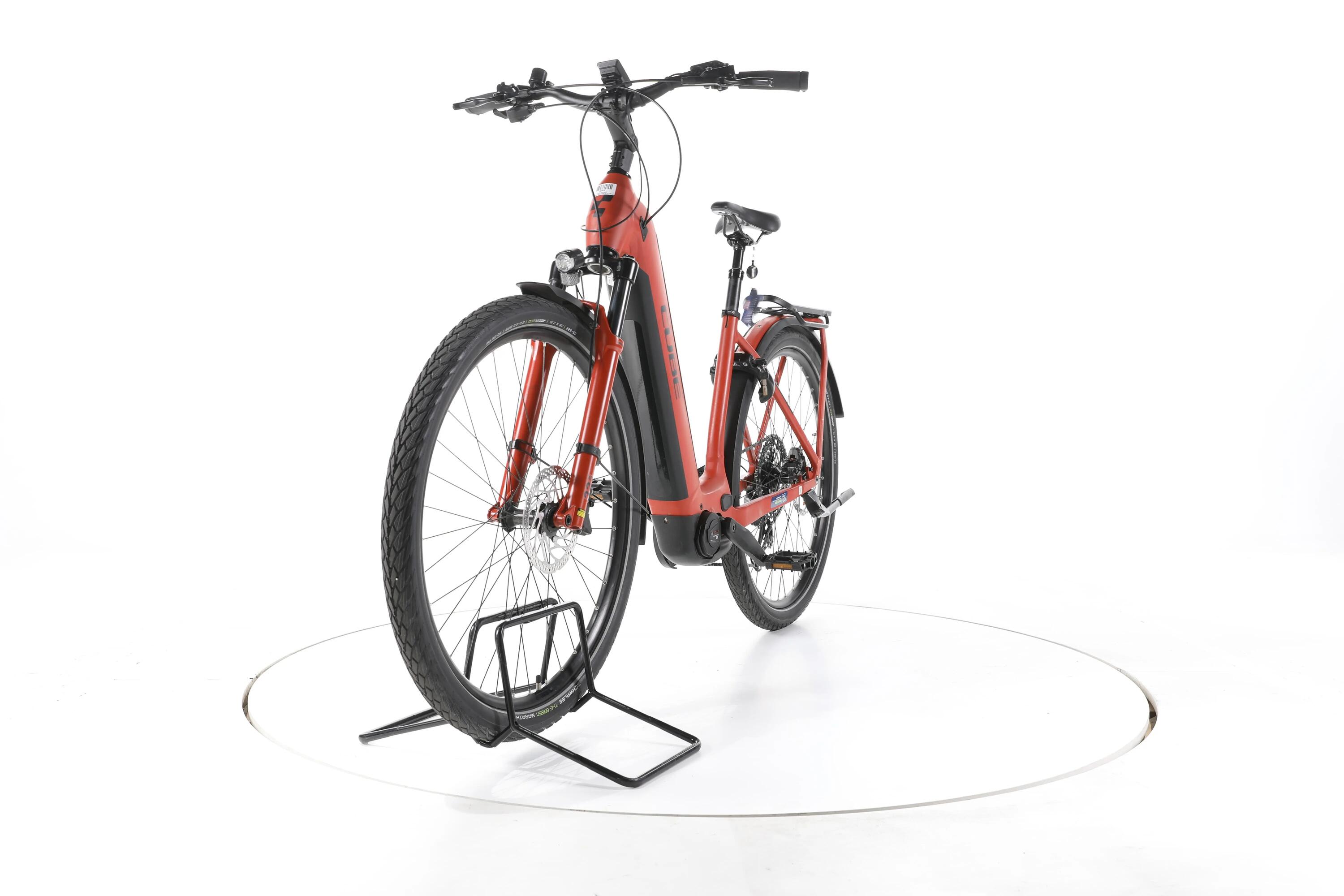 Reconditionné - Cube Kathmandu Hybrid EXC Entrée basse - Très Bon 4/7