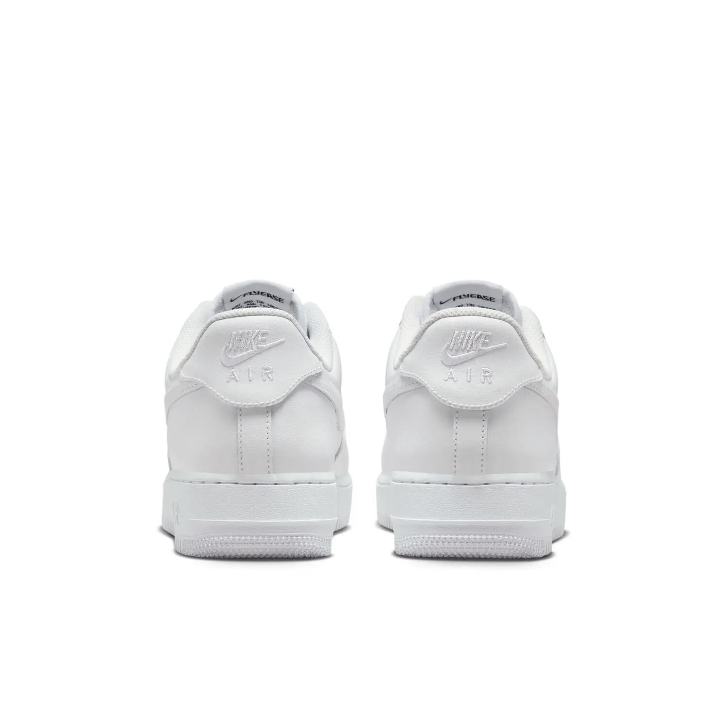 Sportcipő Nike Air Force 1 '07 Flyease 7/13