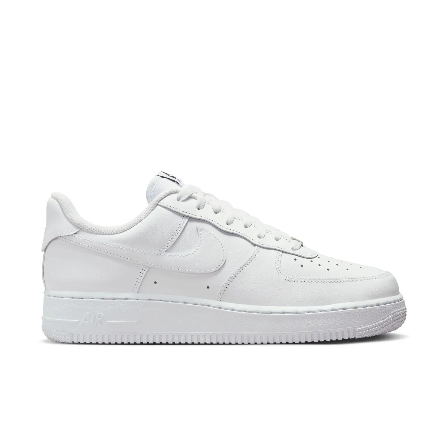 Sportcipő Nike Air Force 1 '07 Flyease 10/13