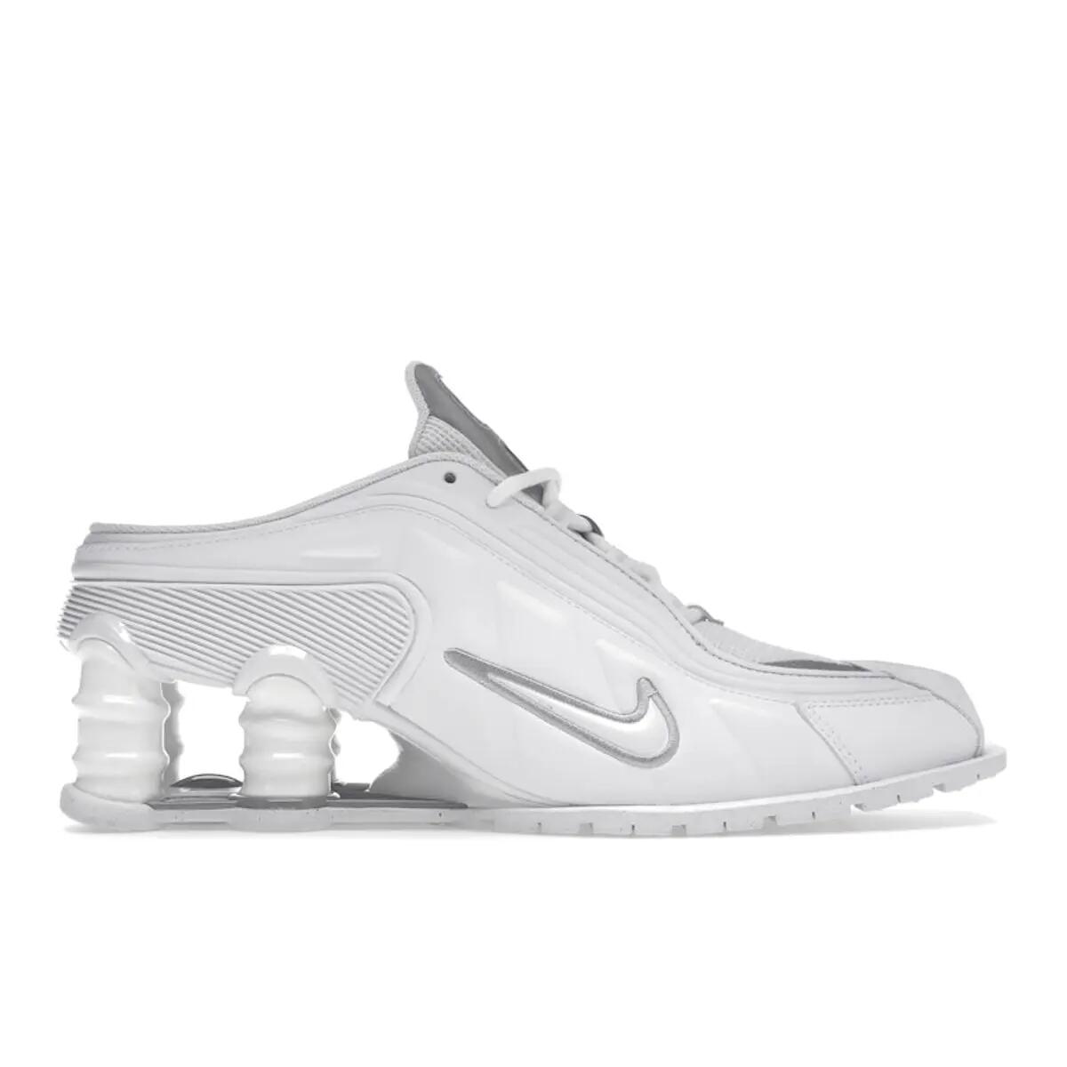 NIKE picture