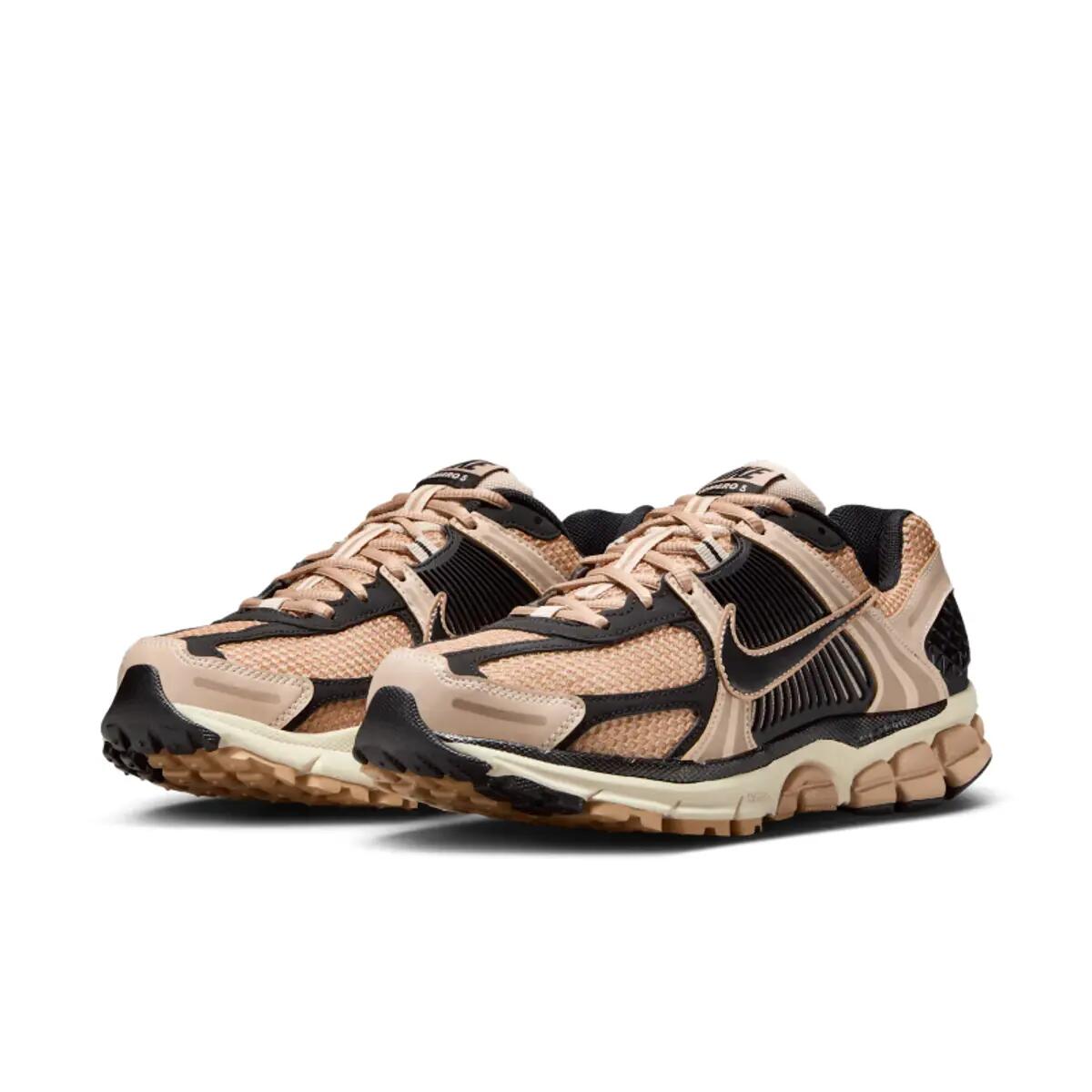 Nike Zoom Vomero 5 Sanddrift (Women's) 4/6